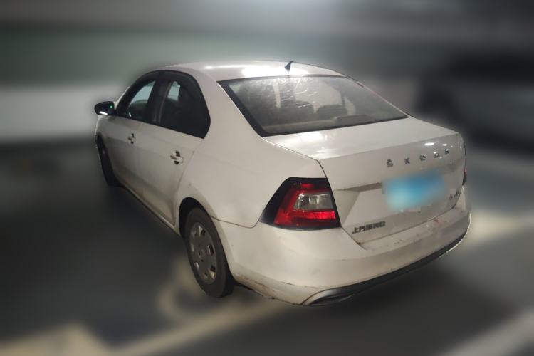 Used Skoda Rapid 2018 1.6L Manual Standard Edition