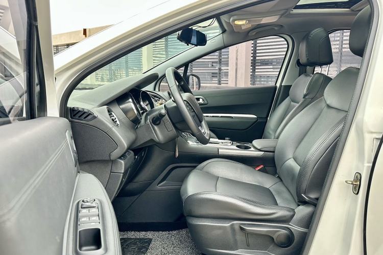 Used Peugeot 3008 2018 2.0L Automatic Classic Edition