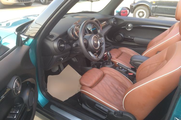 Used MINI 2018 1.5T COOPER CABRIO Artist