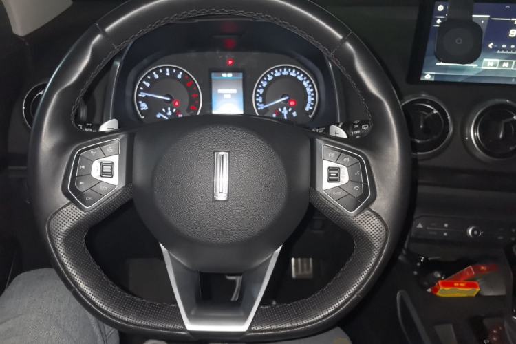 Used Wey VV5 2017 2.0T Ultra-Luxury Version Steering Wheel