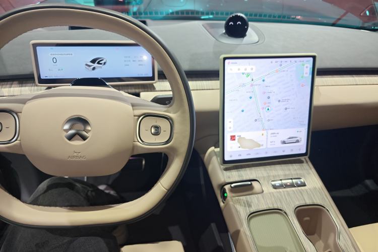 Used Nio ET7 2024 75 kWh Executive Edition
