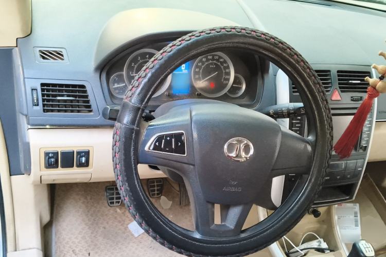 Used BAIC E Series 2012 Hatchback 1.5L Manual Leshang Version
