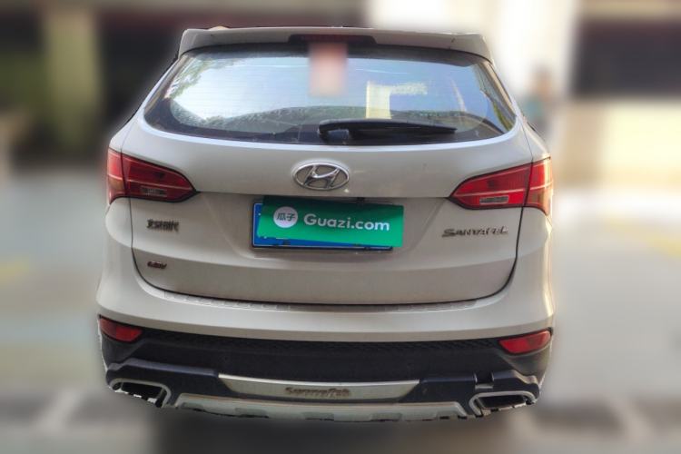 Used Hyundai Santa Fe 2013 2.4L Automatic 2WD Comfort Edition