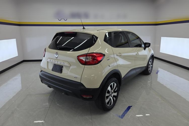 Used Renault Captur 2015 1.2T Automatic Standard Edition