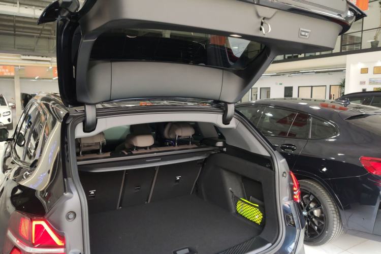 Used BMW X3 2025 Model, xDrive30L Leading M Sport Night Package
