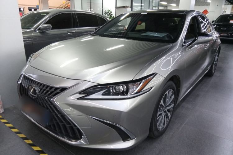 Used Lexus ES 2023 200 Excellence Edition