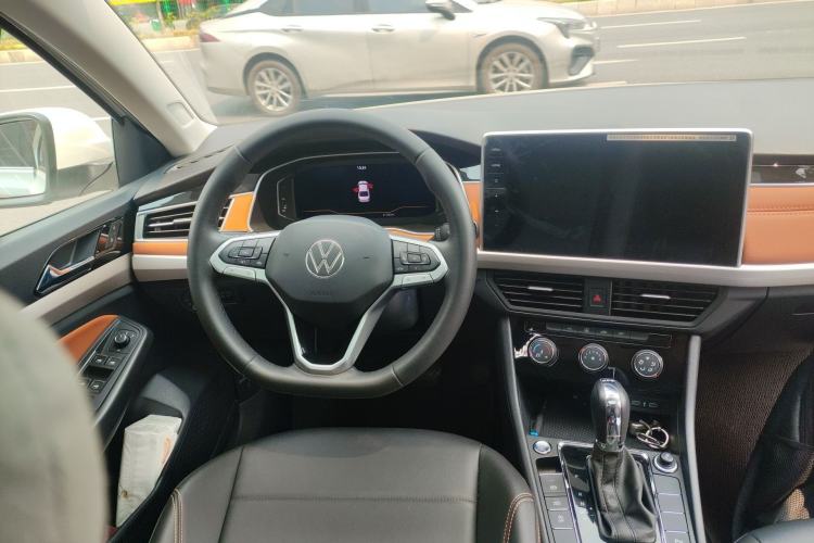 Used Volkswagen Bora 2024 200TSI DSG EnjoyDrive PRO Edition Steering Wheel