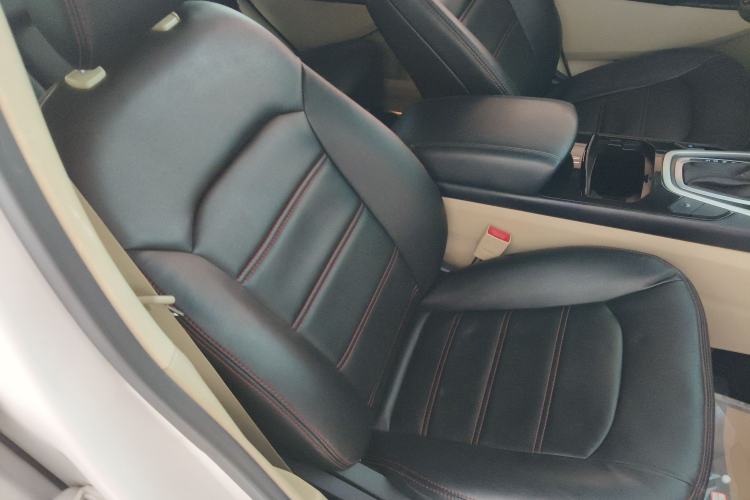 Used Ford Edge 2016 EcoBoost 245 Two-Wheel-Drive Titanium 5-Seater