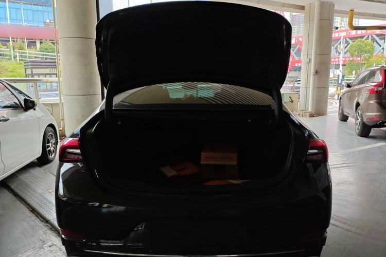 Used Buick LaCrosse 2021 552T Luxury Version
