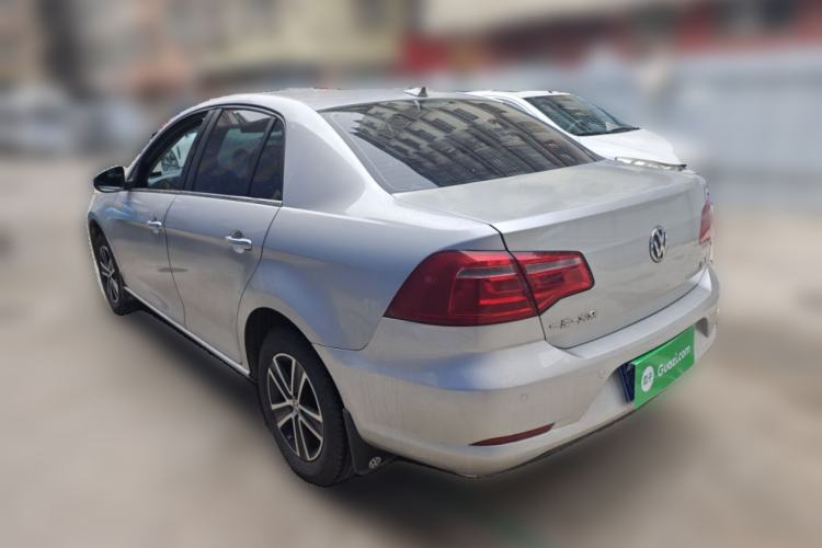 Used Volkswagen Bora 2013 1.6L Manual Fashion Edition
