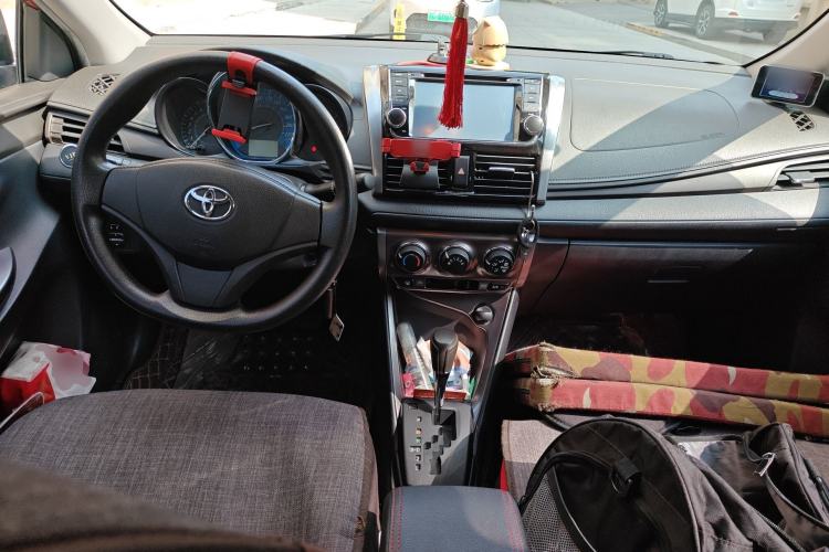 Used Toyota YARiS L Zhi Xuan 2014 1.3E Automatic Charm Edition
