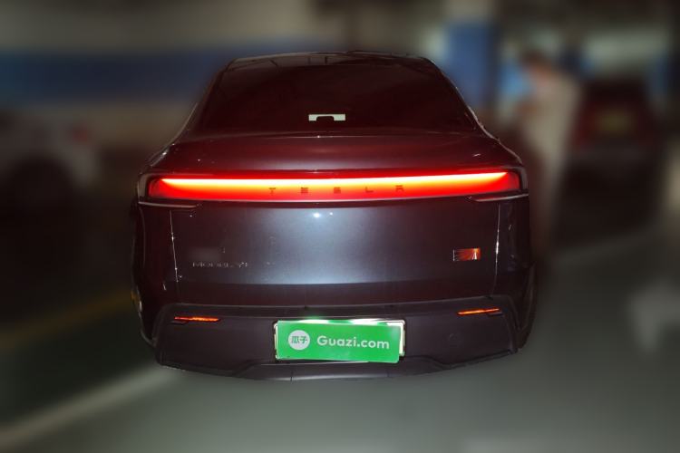 Used Tesla Model Y 2025 Long-Range All-Wheel Drive First Edition
