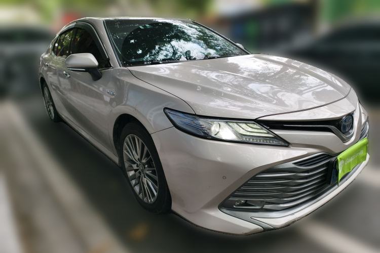 Used Toyota Camry 2019 Dual-Engine 2.5 HG Luxury Edition China VI Standard