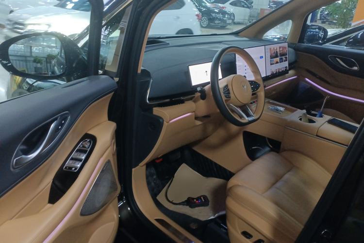 Used VOYAH Dream 2025 PHEV Four-Wheel-Drive Flagship Kunpeng Edition