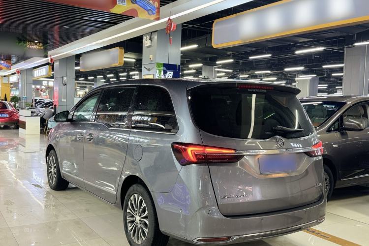 Used Buick GL8 2021 Land Cruiser Executive 652T Premium Model Exterior 3