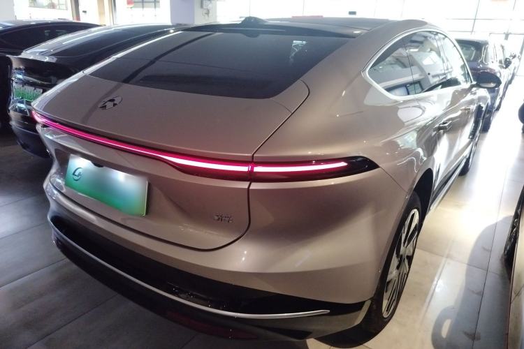 Used Nio ET9 2025 100 kWh Rear Right 45 Deg