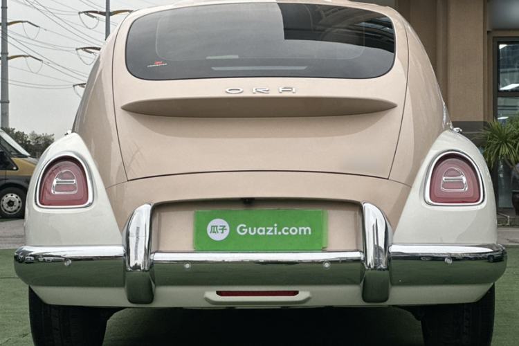 Used ORA Ballet Cat 2022 401 km Nutcracker Edition
