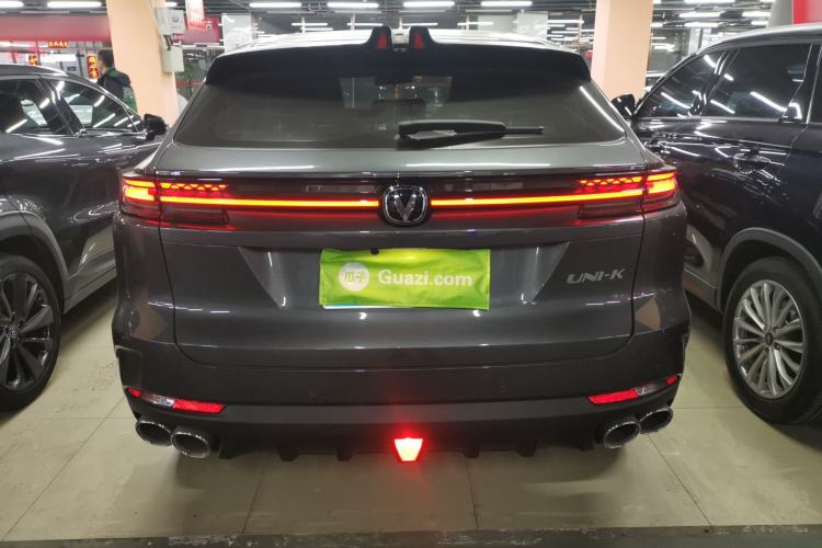 Used Changan UNI-K 2023 2.0T Two-Wheel Drive YueShang Trim
