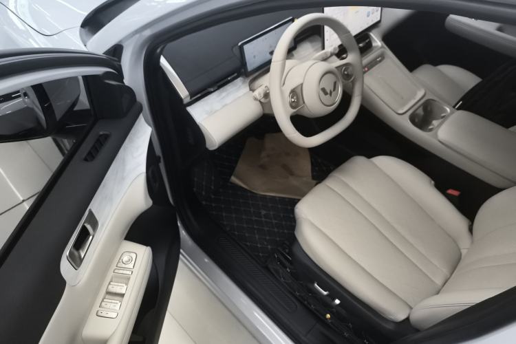 Used Wuling Xingguang S 2024 130 km Flagship Version Driver Seat
