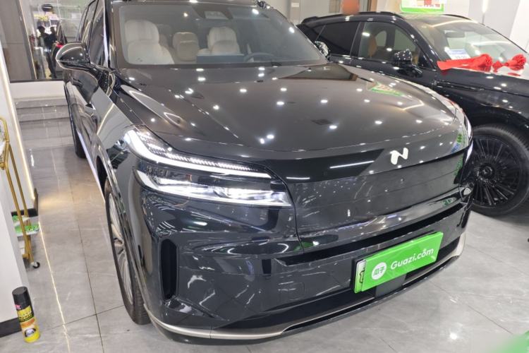 Used ONVO Luxeed L90 2025 Model—Max Six-Seater Version