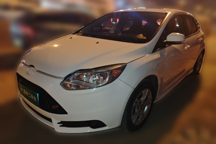 Used Ford Focus 2012 Hatchback 1.6L Manual Fashion Edition