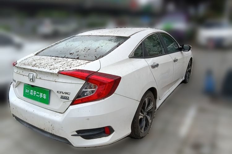 Used Honda Civic 2016 220TURBO CVT Prestige Edition
