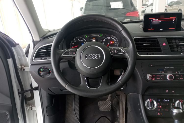 Used Audi Q3 2016 30 TFSI Collector's Edition Intelligent Model
