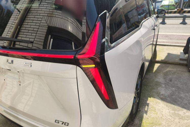 Used SAIC MAXUS G70 2024 2.0T Automatic Flagship Version 7 Seats
