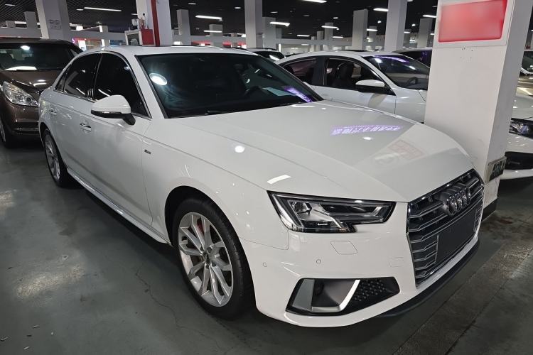 Used Audi A4L 2019 40 TFSI Fashion Edition China VI Emission Standard

