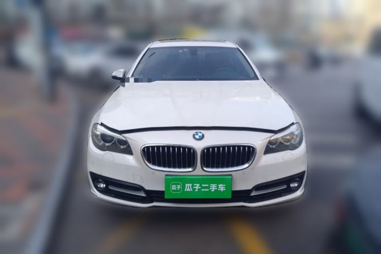 Used BMW 5 Series 2014 525Li Leading Model
