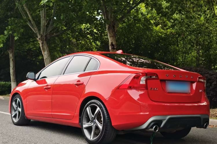 Used Volvo S60 2014 Facelift T5 Personalized Sport Edition
