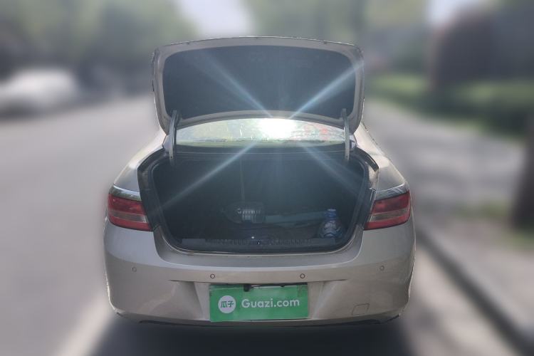 Used Buick GT 2012 GT 1.6L Automatic Fashion Edition Trunk