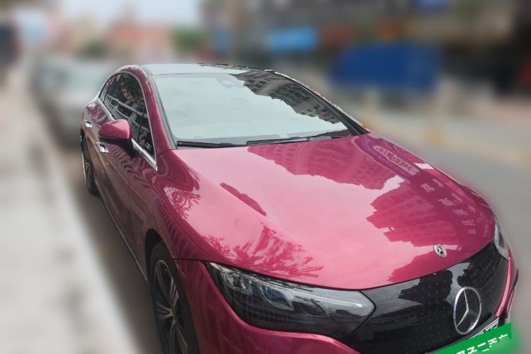 Used Mercedes-Benz EQE 2022 350 Luxury Edition Front Right 45 Deg