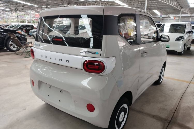Used Wuling Hongguang MINIEV 2024 3rd Generation 215km Youth Edition