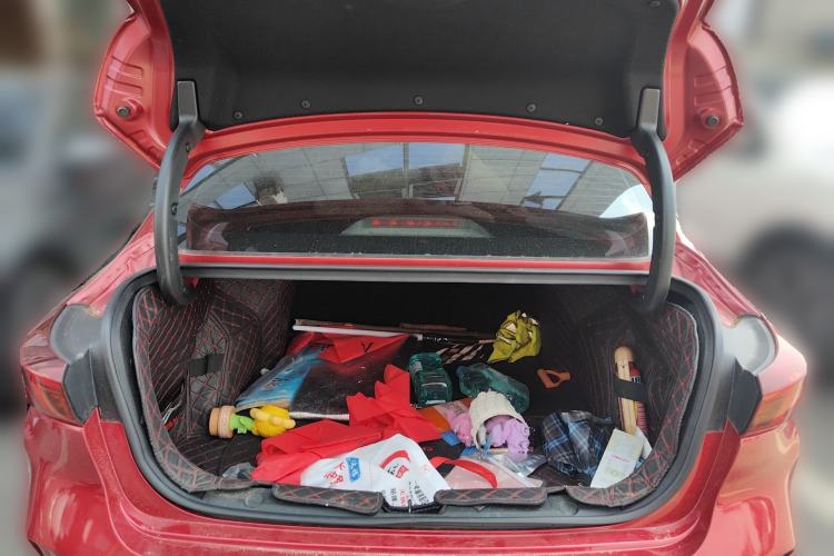 Used CHANGAN Eado 2021 PLUS Blue Whale NE 1.4T GDI DCT Prestige Model Trunk