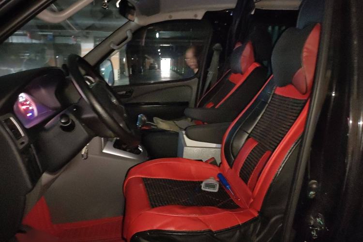 Used Foton Scenic G5 2021 2.0T Diesel Commercial Version 6-Seater Multi-Purpose Passenger Vehicle 4F20TC3
