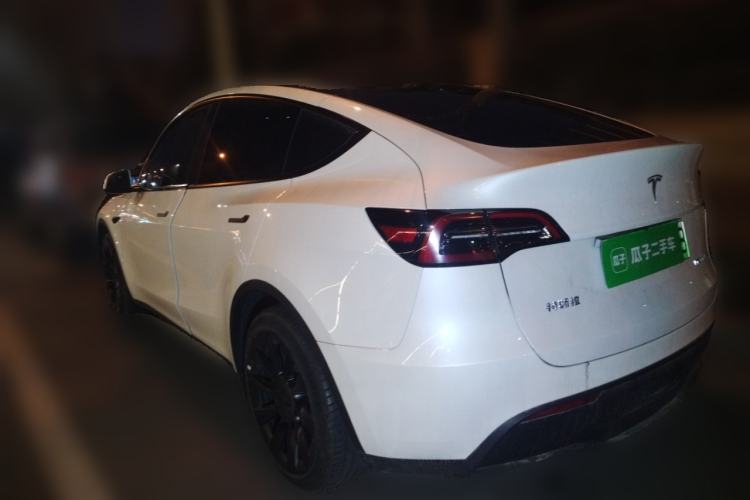 Used Tesla Model Y 2024 Rear-Wheel-Drive Version Rear Left 45 Deg