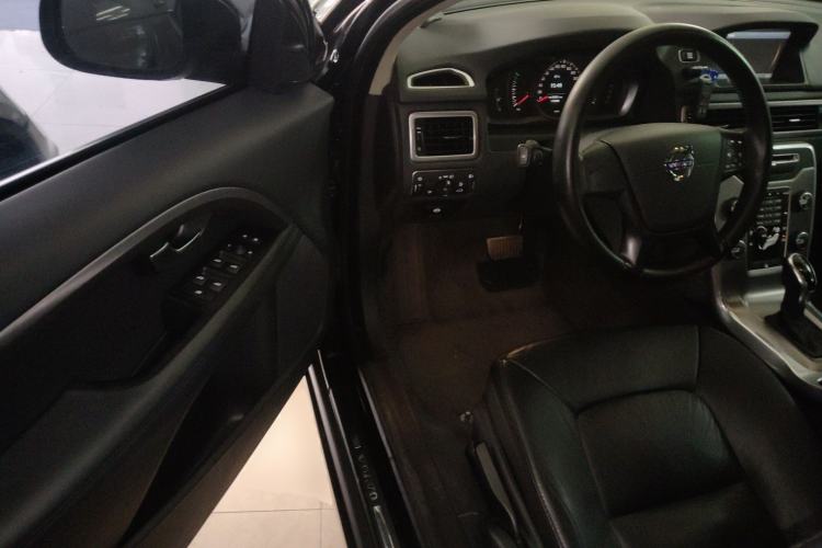 Used Volvo S80L 2014 2.0T T5 Intelligent Luxury Edition
