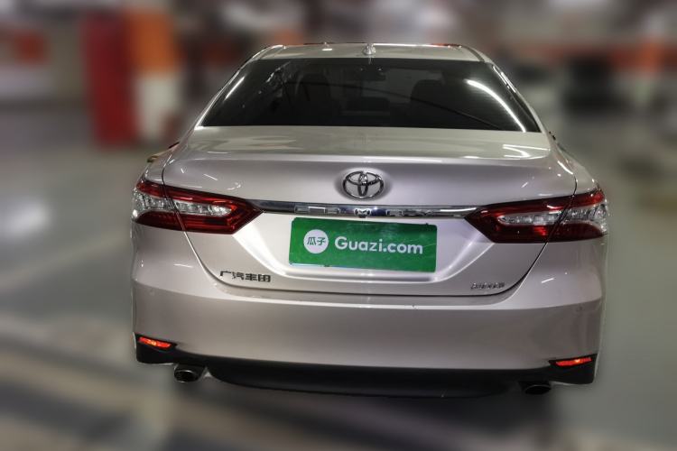 Used Toyota Camry 2021 2.0G Luxury Edition
