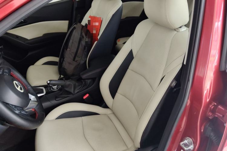 Used Mazda Mazda 3 Axela 2016 Sedan 2.0L Automatic Sport Model
