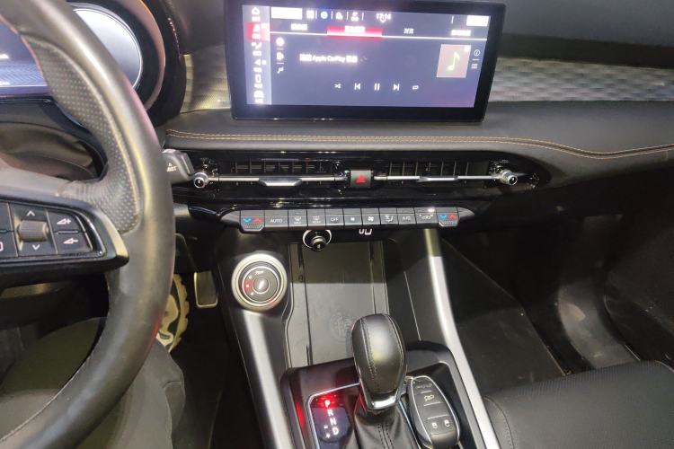 Used Alfa Romeo Tonale 2023 2.0T 268HP AWD Veloce Track Edition
