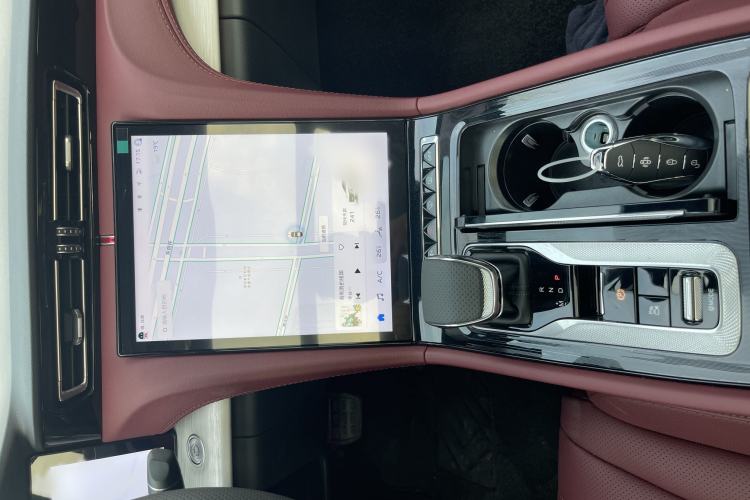 Used Hongqi H5 2025 2.0T Automatic Xuan Ying Edition
