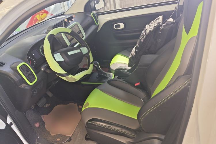 Used Roewe Clever 2021 302 km New Four-Seater Super-Efficient Version