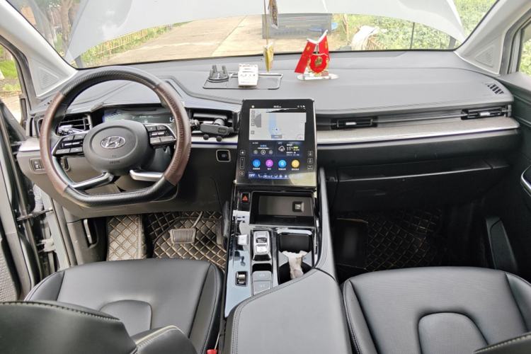 Used Hyundai Custo 2022 270TGDi Smart Luxury Flagship Edition TOP Center Console