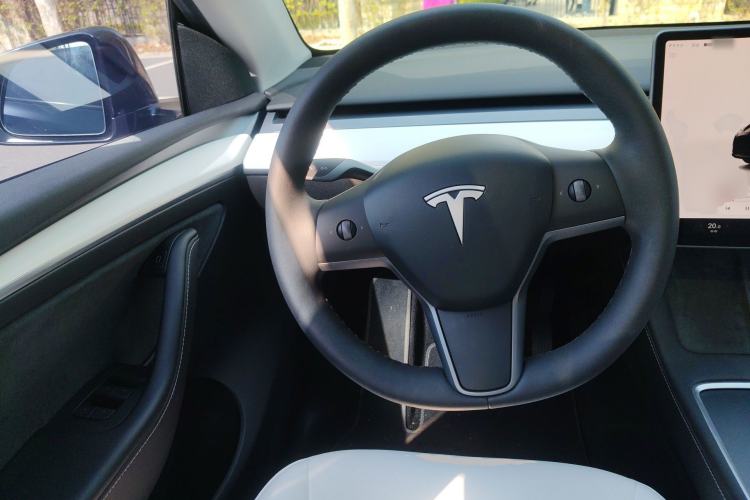 Used Tesla Model Y 2022 Revised Version Long-Range All-Wheel Drive Steering Wheel