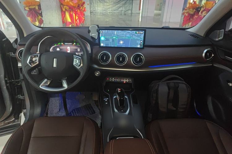 Used Wey VV6 2021 2.0T Two-Wheel Drive Smart Plus