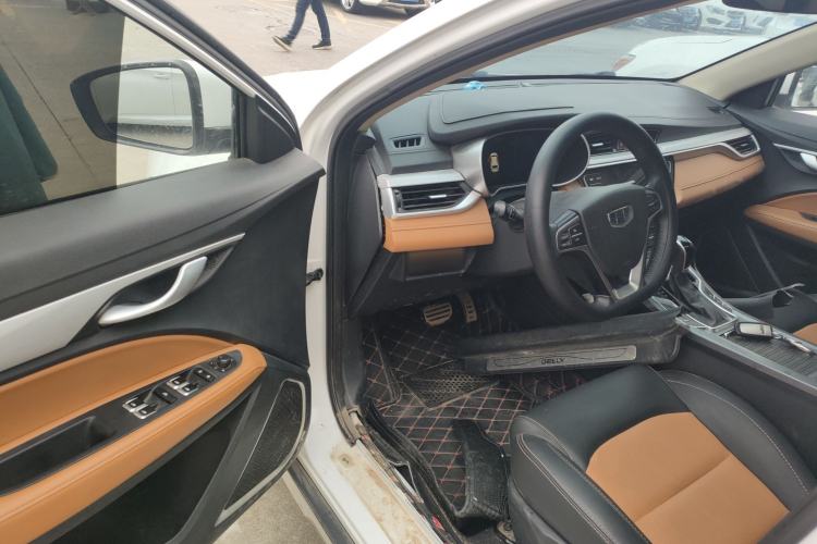 Used Geely Auto Vision S1 2018 1.4T CVT FENGXING Model Driver Seat