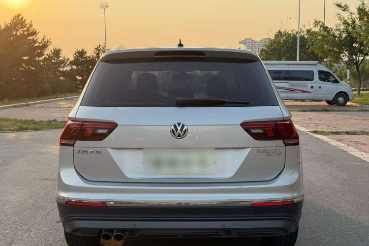 Used Volkswagen Tiguan L 2019 330TSI Automatic Two-Wheel Drive Panoramic Comfort Edition China VI Standard