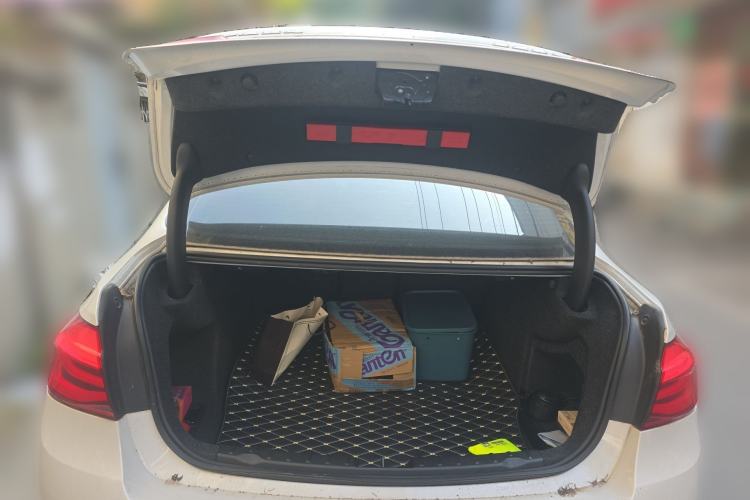 Used BMW 3 Series 2018 320Li Fashion Model
