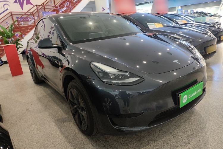 Used Tesla Model Y 2024 Rear-Wheel-Drive Version